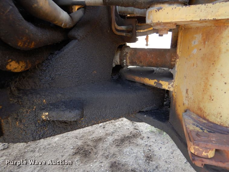 image for item LU9697 1979 Caterpillar 966C  wheel loader