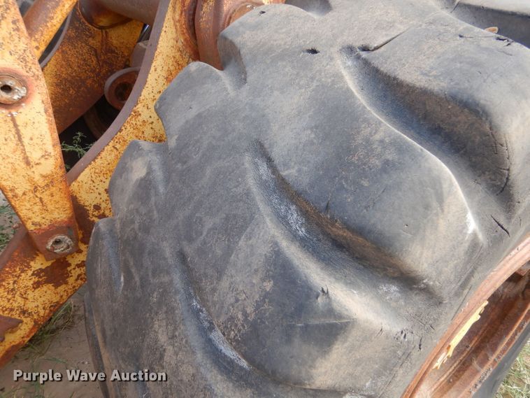 image for item LU9697 1979 Caterpillar 966C  wheel loader