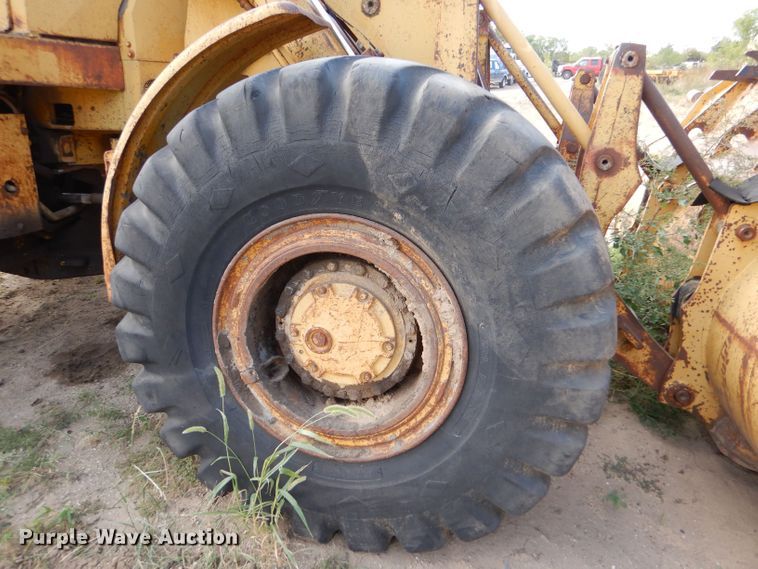 image for item LU9697 1979 Caterpillar 966C  wheel loader