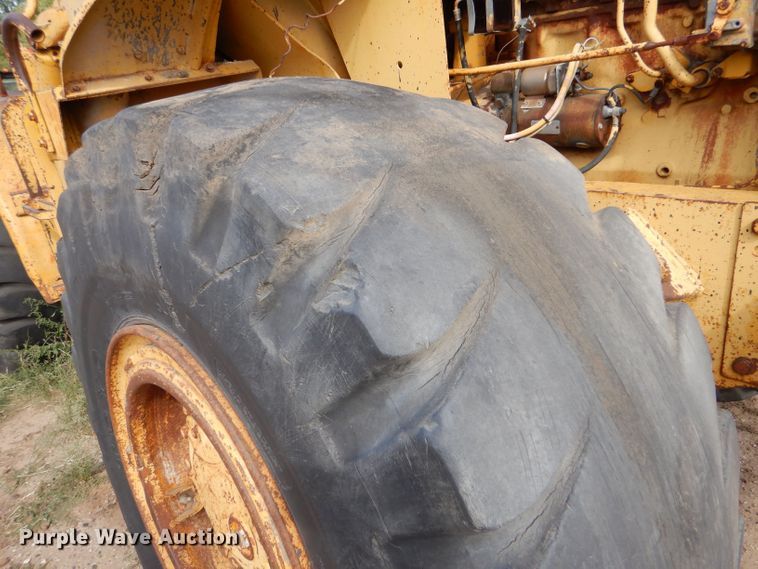 image for item LU9697 1979 Caterpillar 966C  wheel loader