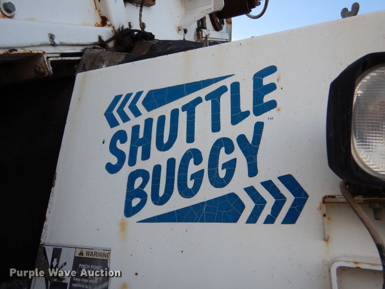 image for item LU9728 2003 Roadtec SB2500C  material transfer vehicle