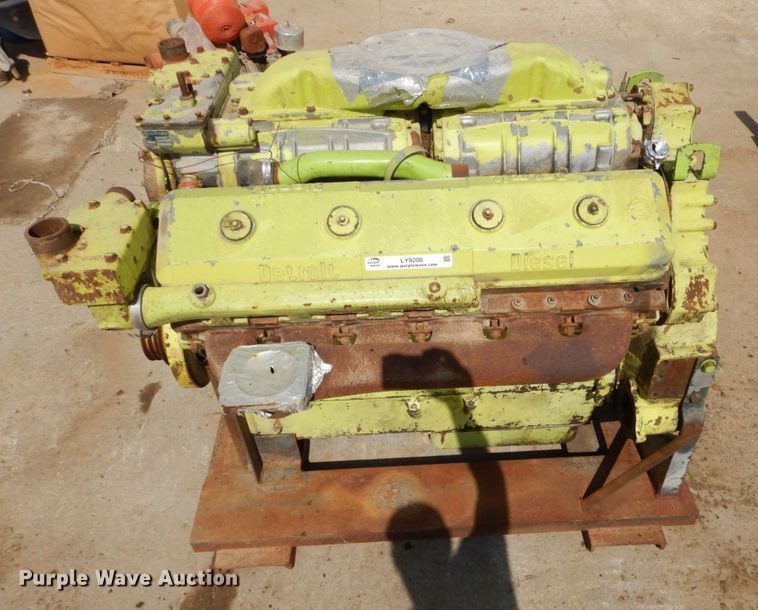 image for item LY9208 Detroit Diesel  engine