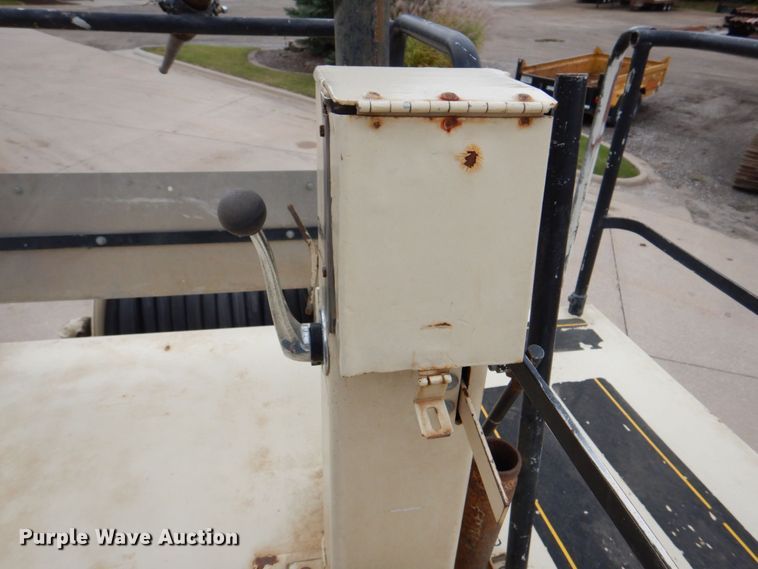 image for item MF9241 2006 Sterling Acterra  hydroseeder truck