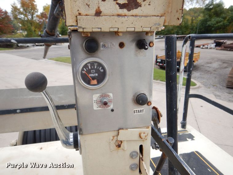 image for item MF9241 2006 Sterling Acterra  hydroseeder truck