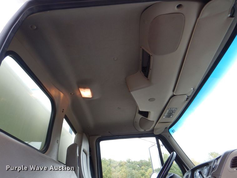 image for item MF9241 2006 Sterling Acterra  hydroseeder truck