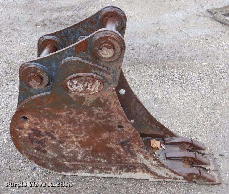 image for item MF9245 Geith  excavator bucket
