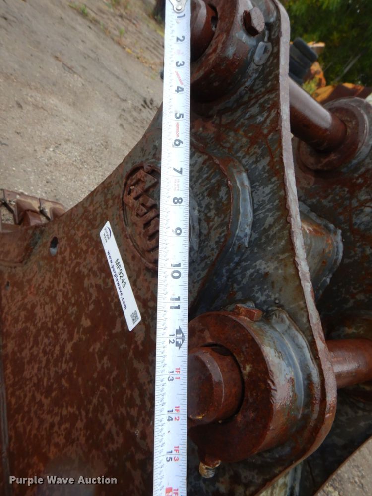 image for item MF9245 Geith  excavator bucket