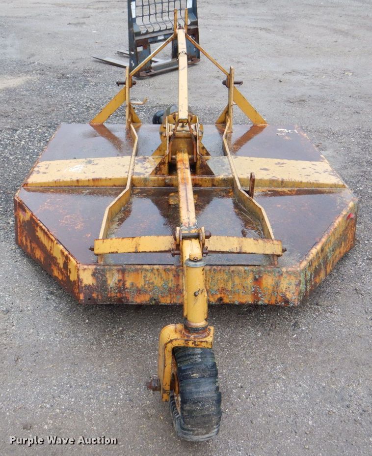 image for item MF9246 Woods B106-1  rotary mower