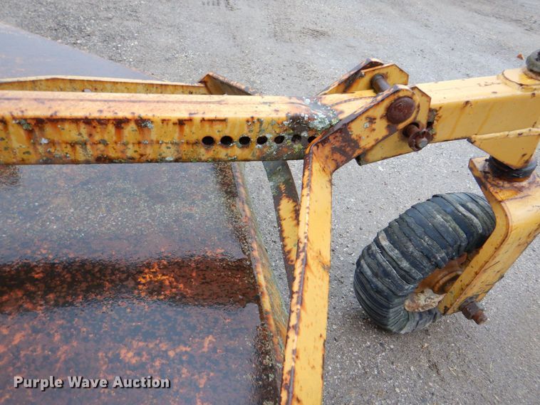 image for item MF9246 Woods B106-1  rotary mower