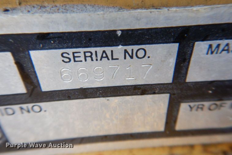 image for item MF9246 Woods B106-1  rotary mower