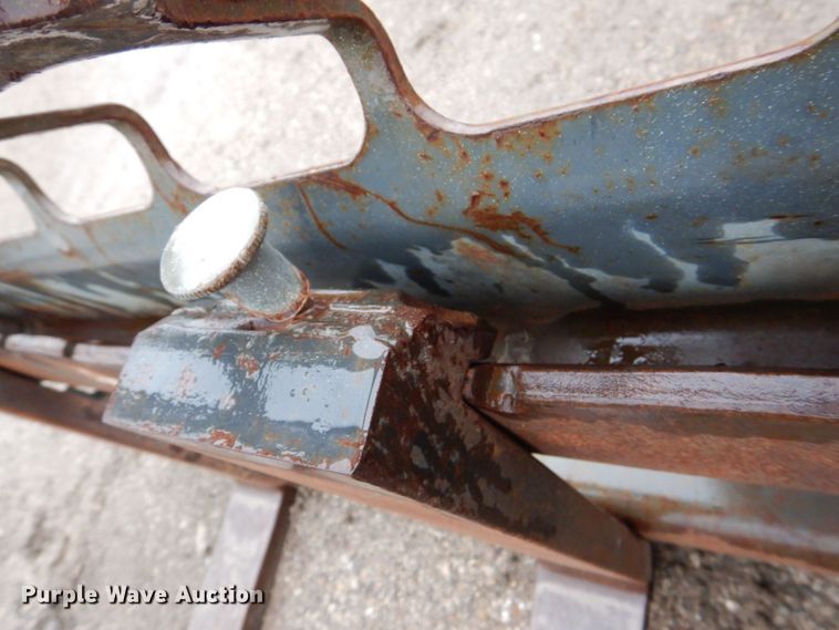 image for item MF9250 skid steer forks