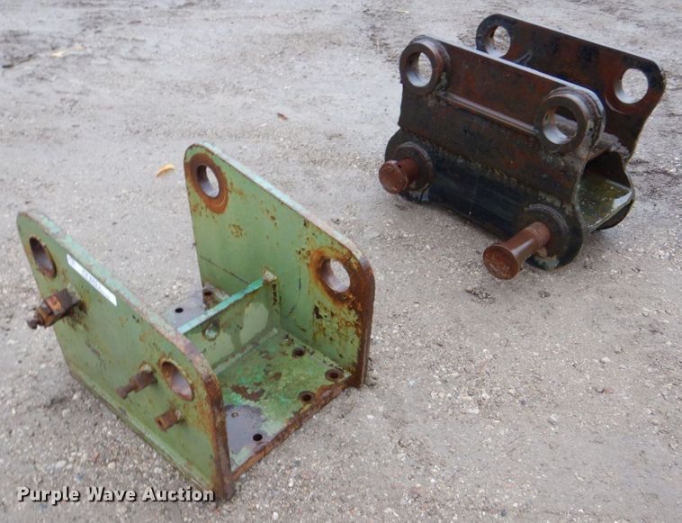 image for item MF9251 (2) excavator attachments