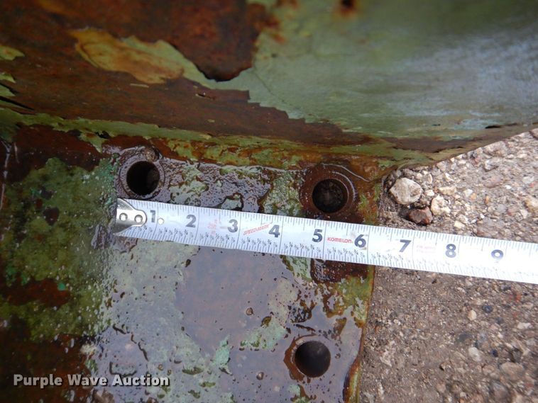 image for item MF9251 (2) excavator attachments