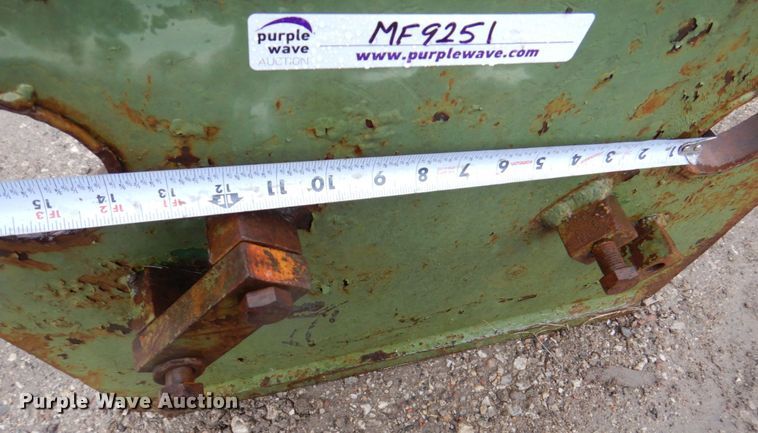 image for item MF9251 (2) excavator attachments
