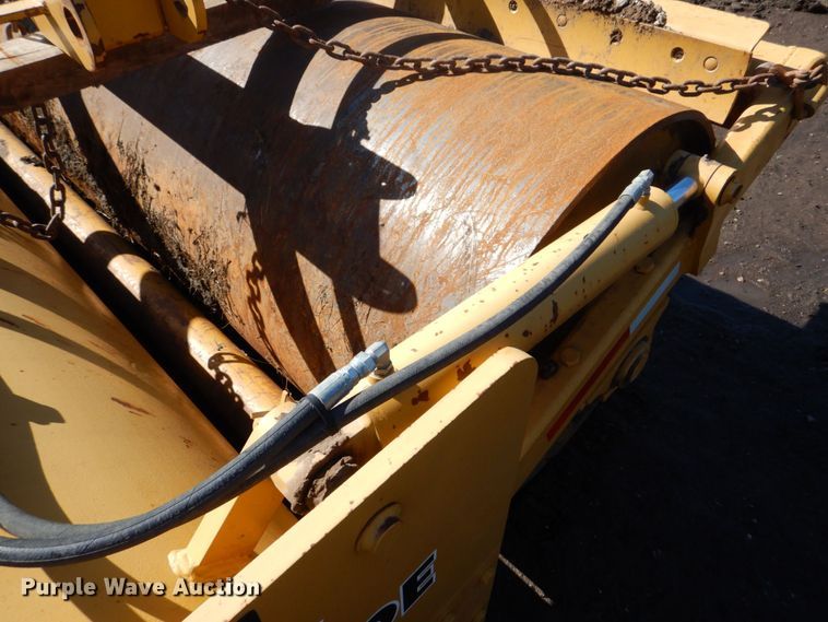 image for item MF9256 Holmes Rollerblade 16F  box blade