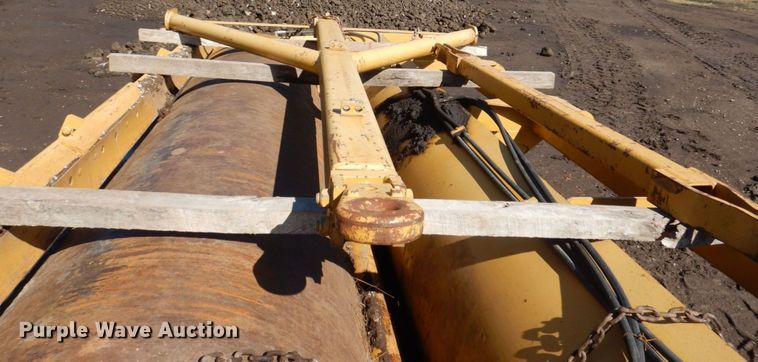 image for item MF9256 Holmes Rollerblade 16F  box blade