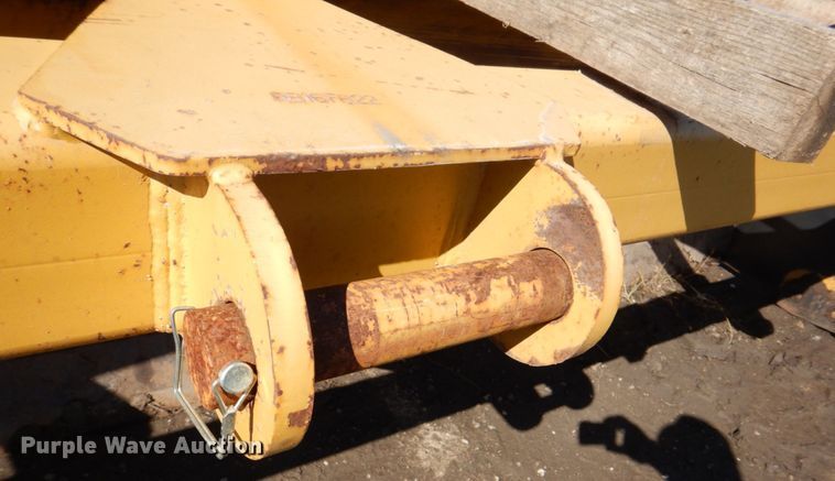 image for item MF9256 Holmes Rollerblade 16F  box blade