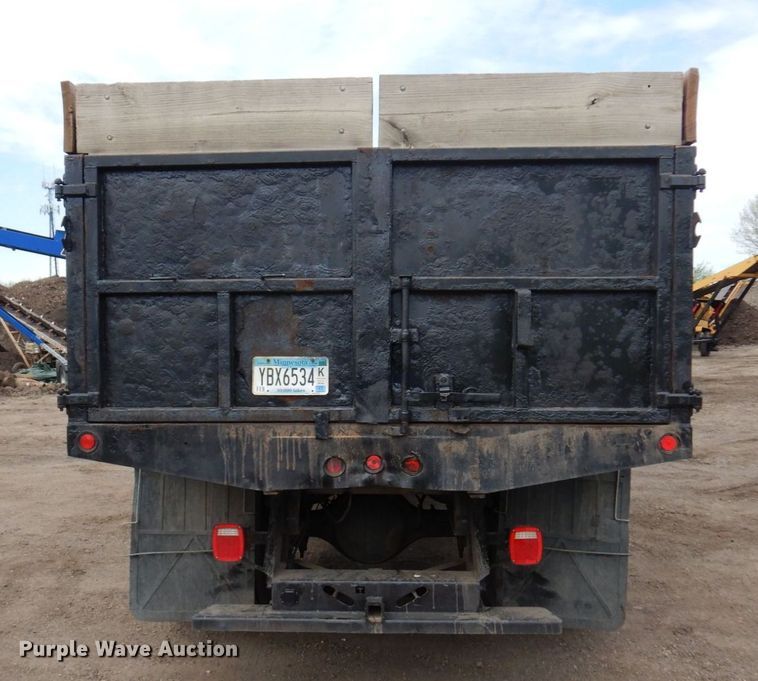 image for item MF9607 2009 International DuraStar 4300  dump truck