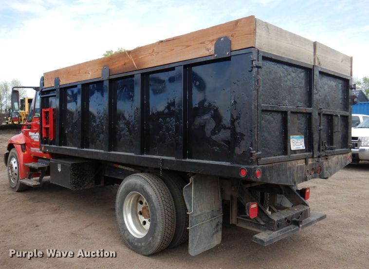image for item MF9607 2009 International DuraStar 4300  dump truck