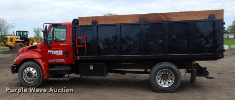 image for item MF9607 2009 International DuraStar 4300  dump truck