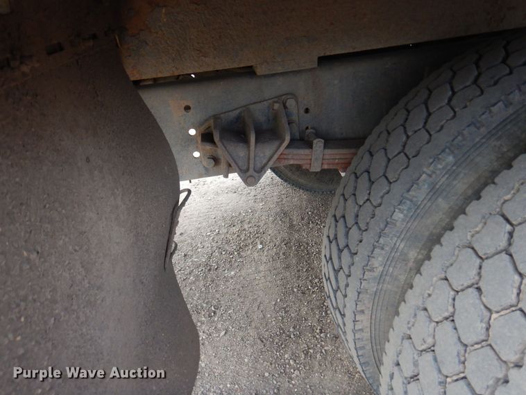 image for item MF9607 2009 International DuraStar 4300  dump truck