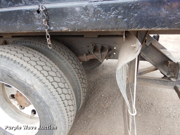 image for item MF9607 2009 International DuraStar 4300  dump truck