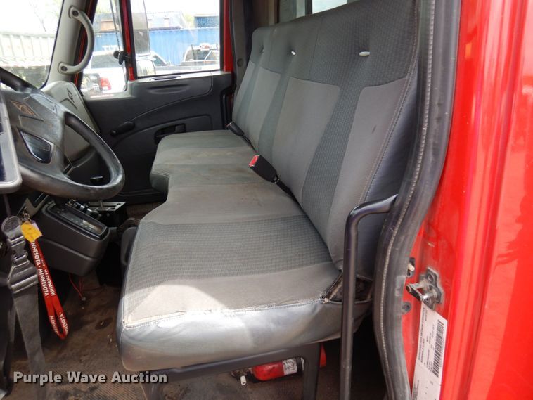 image for item MF9607 2009 International DuraStar 4300  dump truck