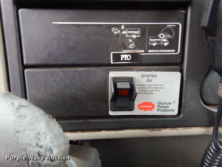 image for item MF9607 2009 International DuraStar 4300  dump truck