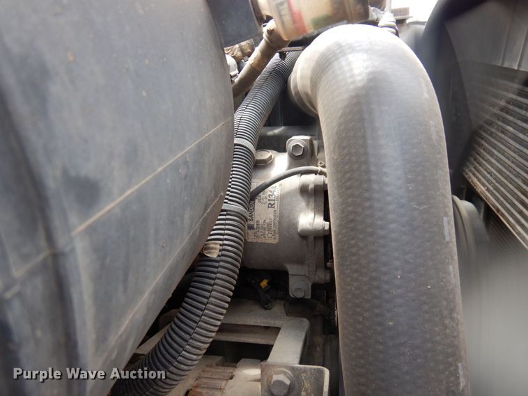 image for item MF9607 2009 International DuraStar 4300  dump truck