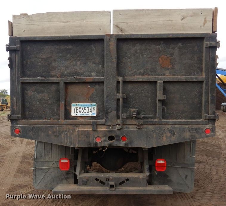 image for item MH9233 2009 International 4300 SBA  dump truck