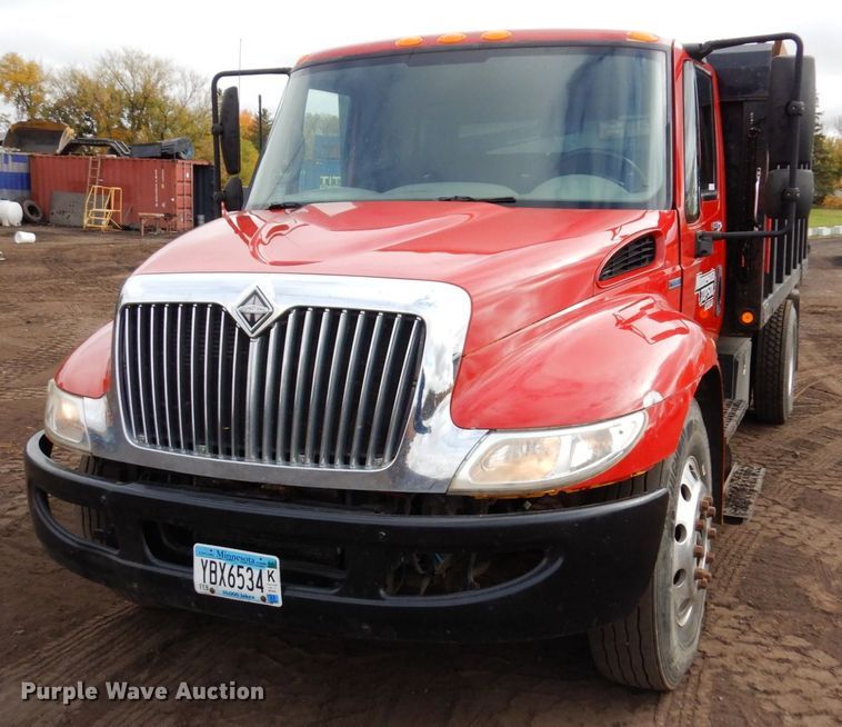 image for item MH9233 2009 International 4300 SBA  dump truck