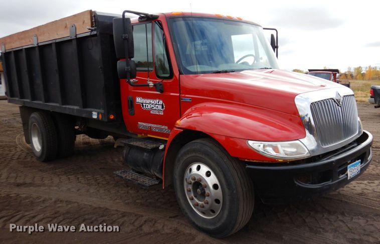 image for item MH9233 2009 International 4300 SBA  dump truck