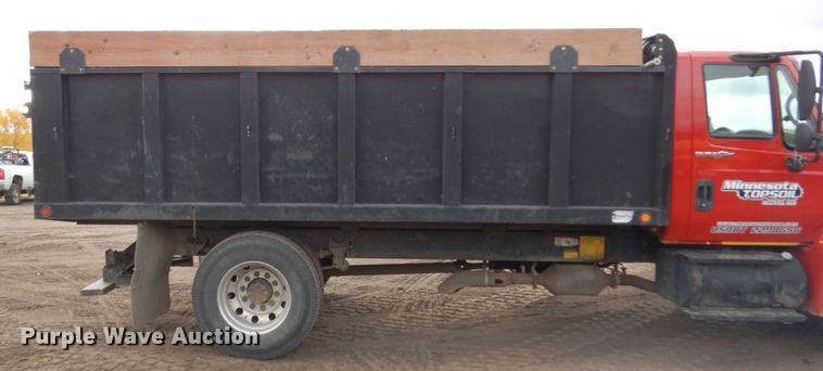 image for item MH9233 2009 International 4300 SBA  dump truck