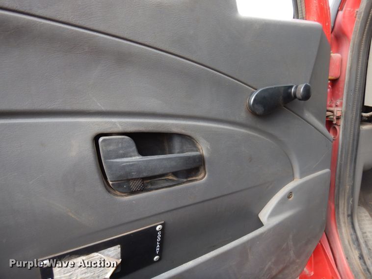 image for item MH9233 2009 International 4300 SBA  dump truck