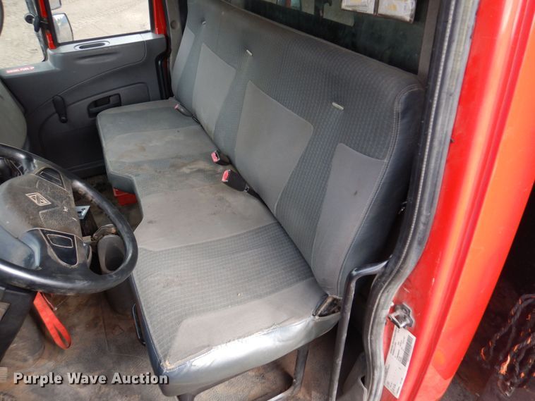 image for item MH9233 2009 International 4300 SBA  dump truck