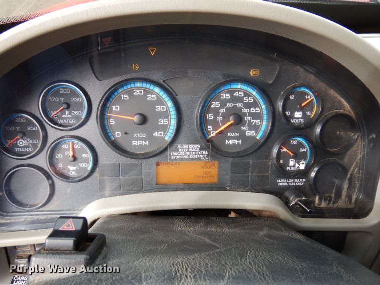 image for item MH9233 2009 International 4300 SBA  dump truck