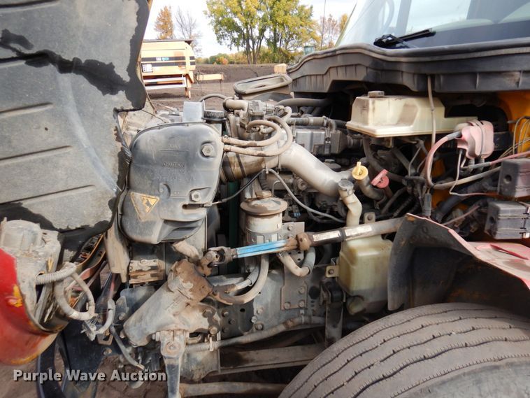 image for item MH9233 2009 International 4300 SBA  dump truck