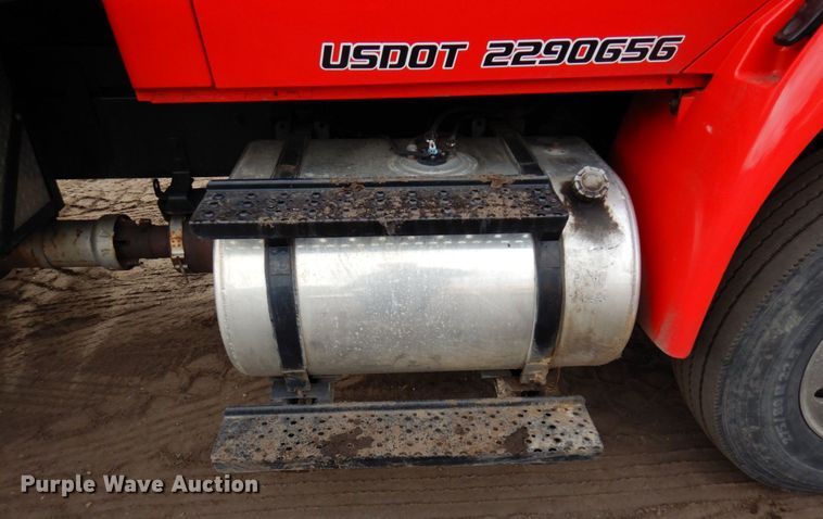 image for item MH9234 2012 International 4400 SBA  dump truck