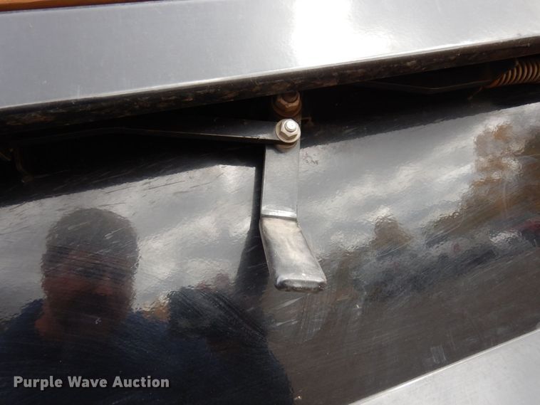 image for item MH9234 2012 International 4400 SBA  dump truck