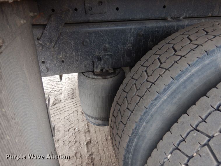 image for item MH9234 2012 International 4400 SBA  dump truck