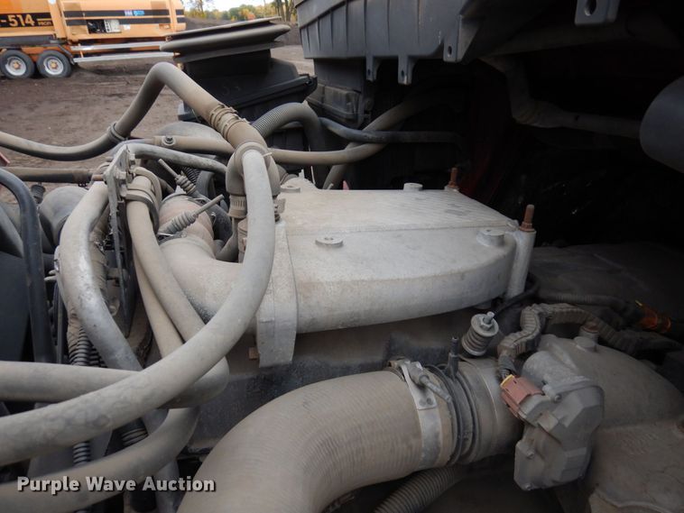 image for item MH9234 2012 International 4400 SBA  dump truck