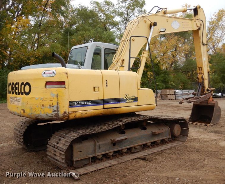 image for item MH9237 2001 Kobelco SK160LC  excavator