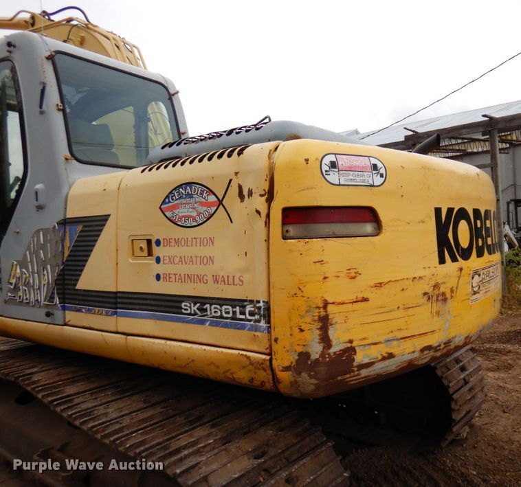image for item MH9237 2001 Kobelco SK160LC  excavator
