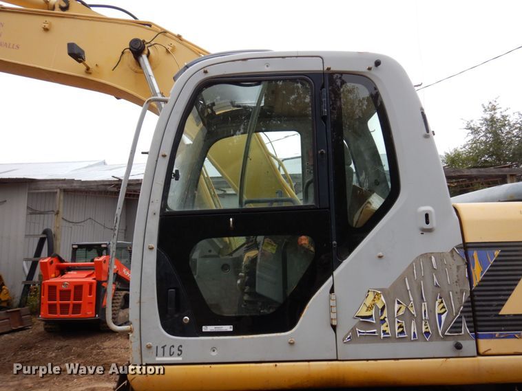 image for item MH9237 2001 Kobelco SK160LC  excavator