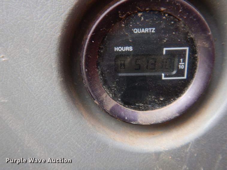 image for item MH9237 2001 Kobelco SK160LC  excavator