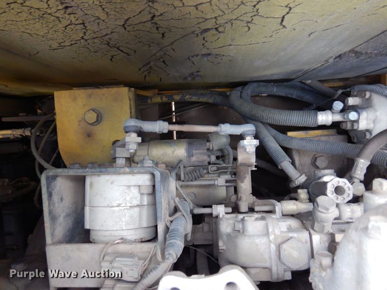 image for item MH9237 2001 Kobelco SK160LC  excavator