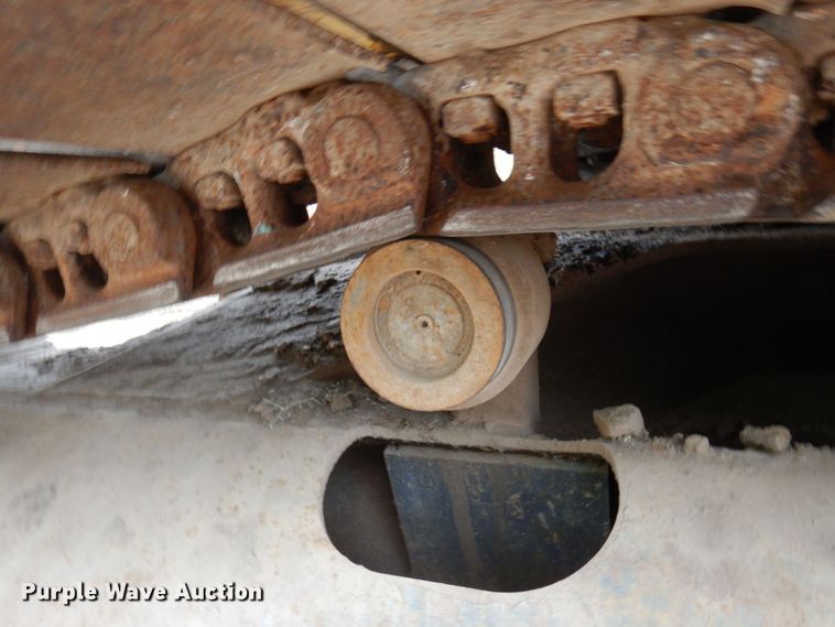 image for item MH9237 2001 Kobelco SK160LC  excavator