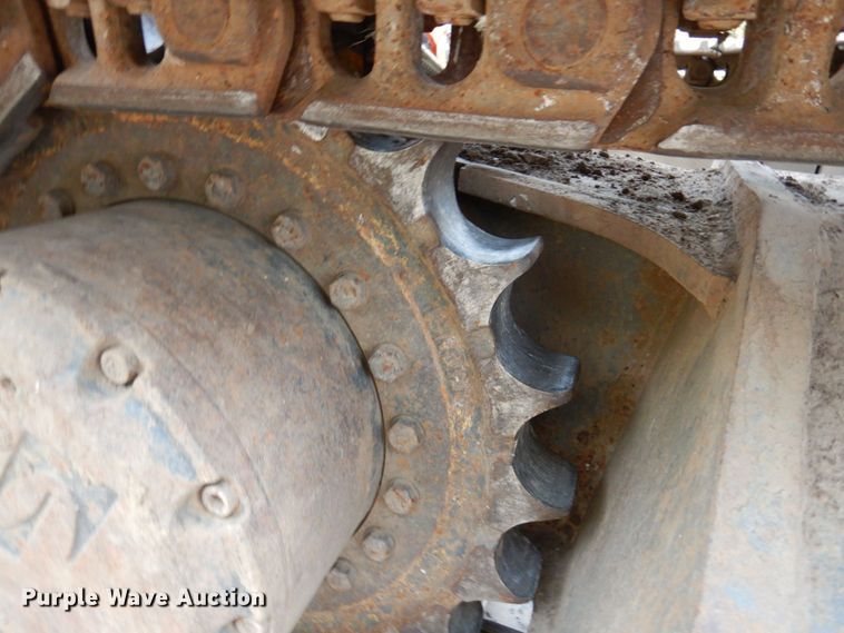 image for item MH9237 2001 Kobelco SK160LC  excavator