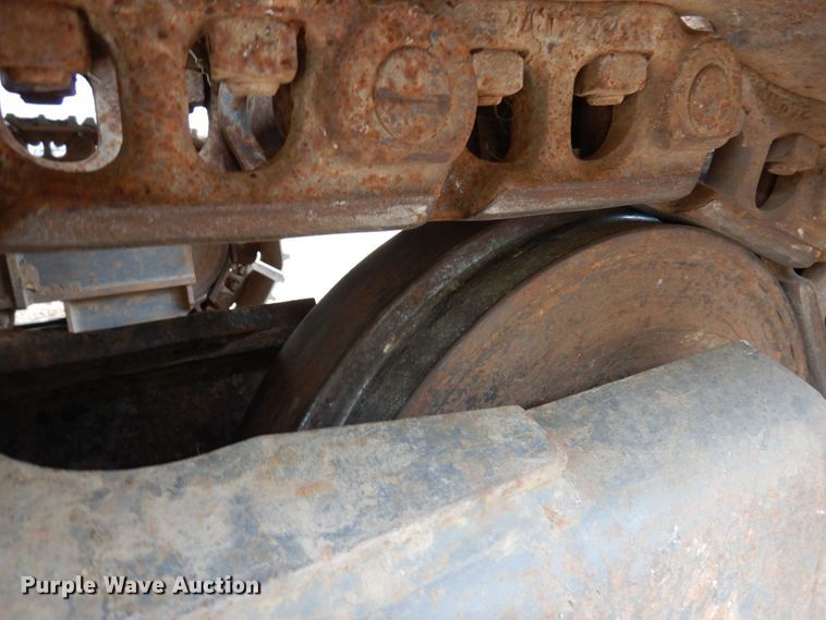 image for item MH9237 2001 Kobelco SK160LC  excavator