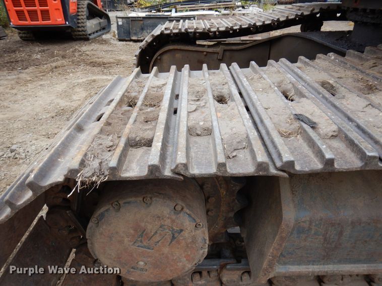 image for item MH9237 2001 Kobelco SK160LC  excavator